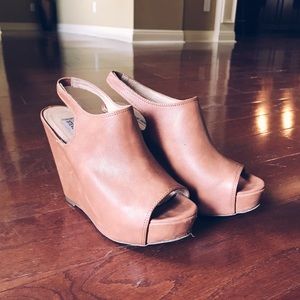 Steve Madden neutral wedges, size 8